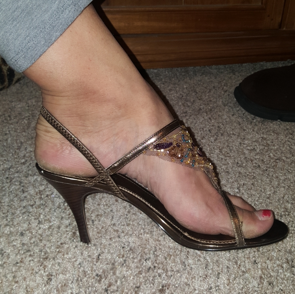 Heels - Picture 5 of 5